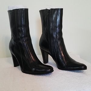 Boots Black 7.5 M Mid Calf